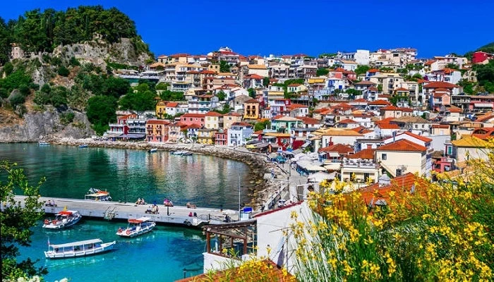 Το «Ποζιτάνο» της Ελλάδας βρίσκεται στην Ήπειρο (εικόνες)